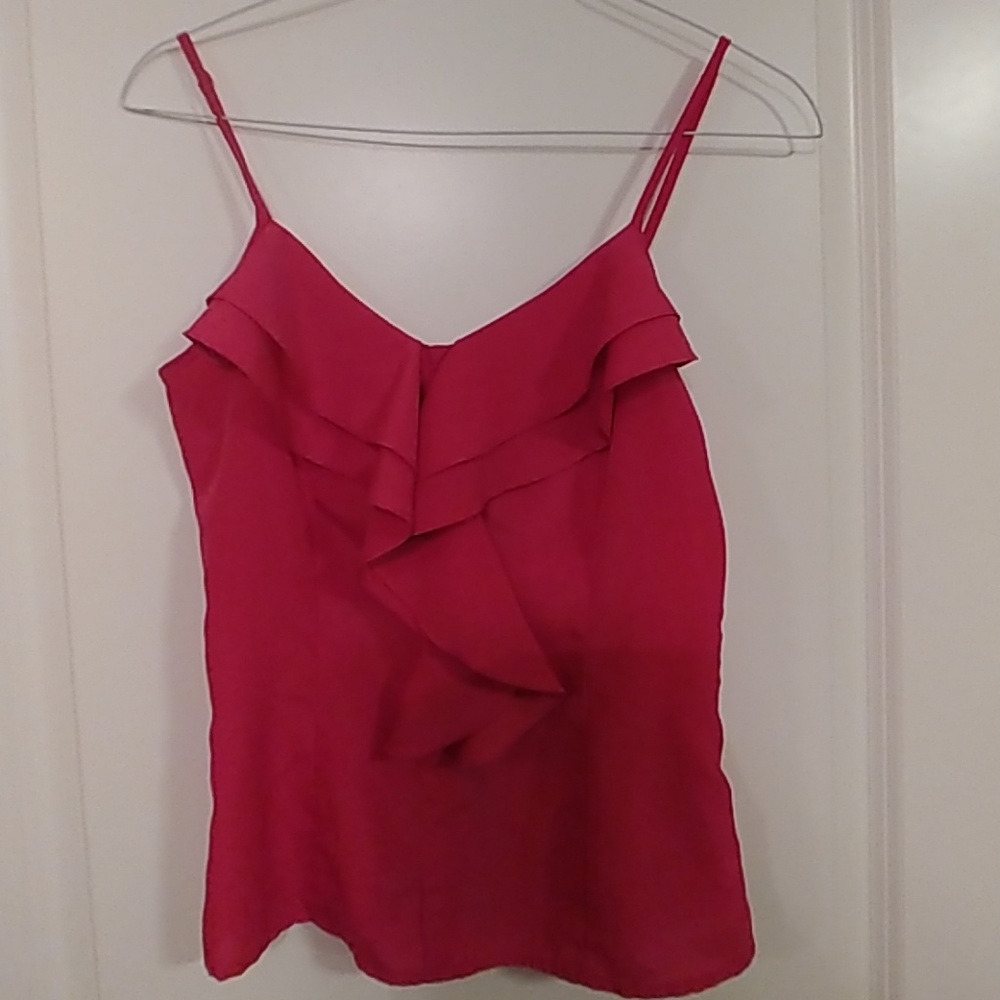 Miley cyrus pink top